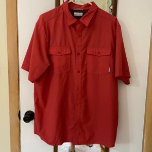Columbia Men’s short sleeve shirt Sz L